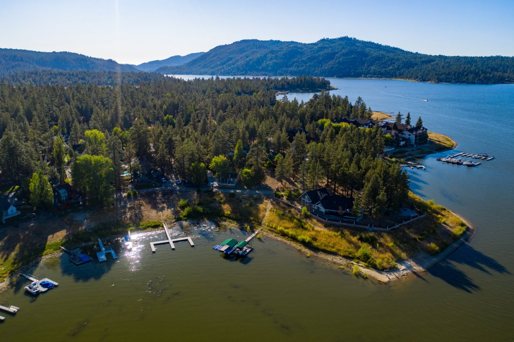 Stay with Big Bear Vacations