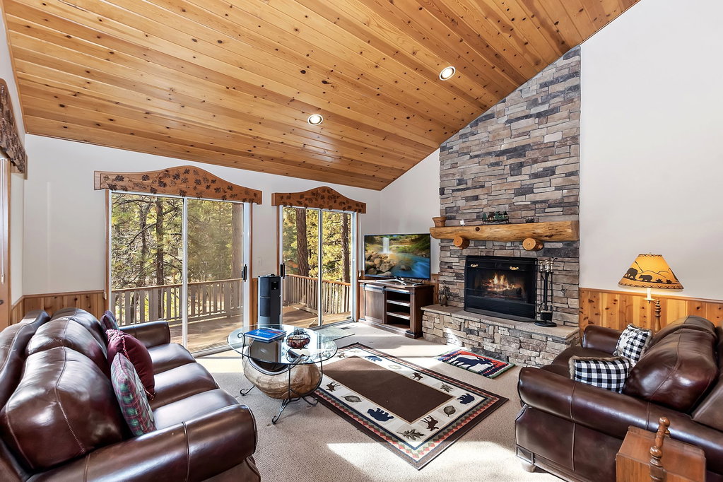 Stay with Destination Big Bear Vacation Rentals